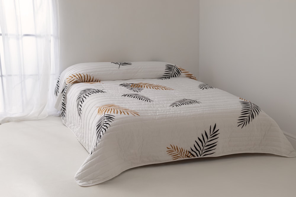 Happy Friday Tagesdecke aus 100 % Baumwolle 240x260 cm style modern Mehrfarbig Öko-Tex Zertifikat Baumwolle