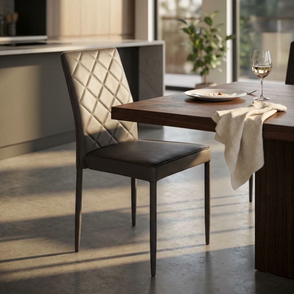 Sedia da pranzo moderna in ecopelle marrone - Milani Home