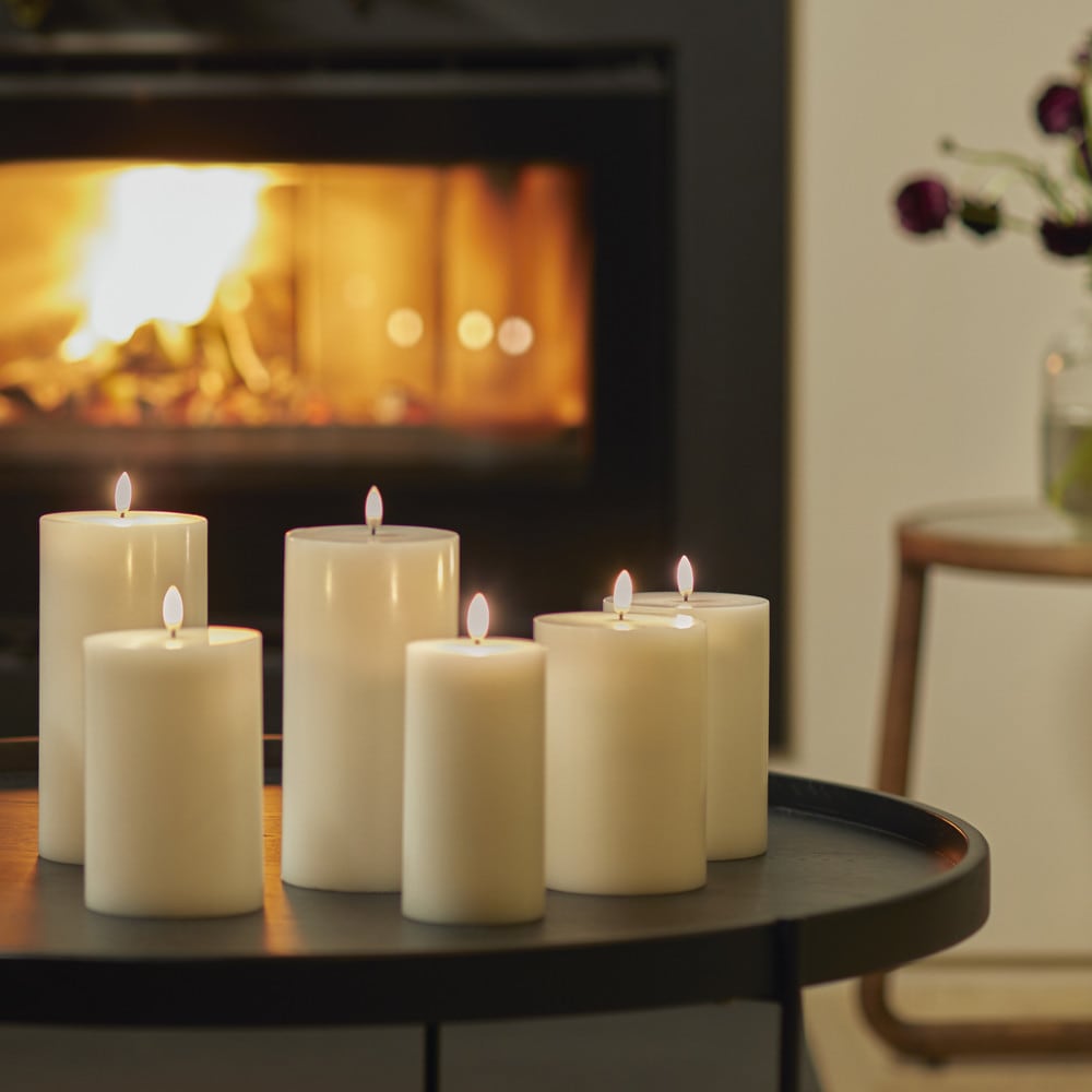 Bougie led 10x20cm en cire crème - Maisons du Monde