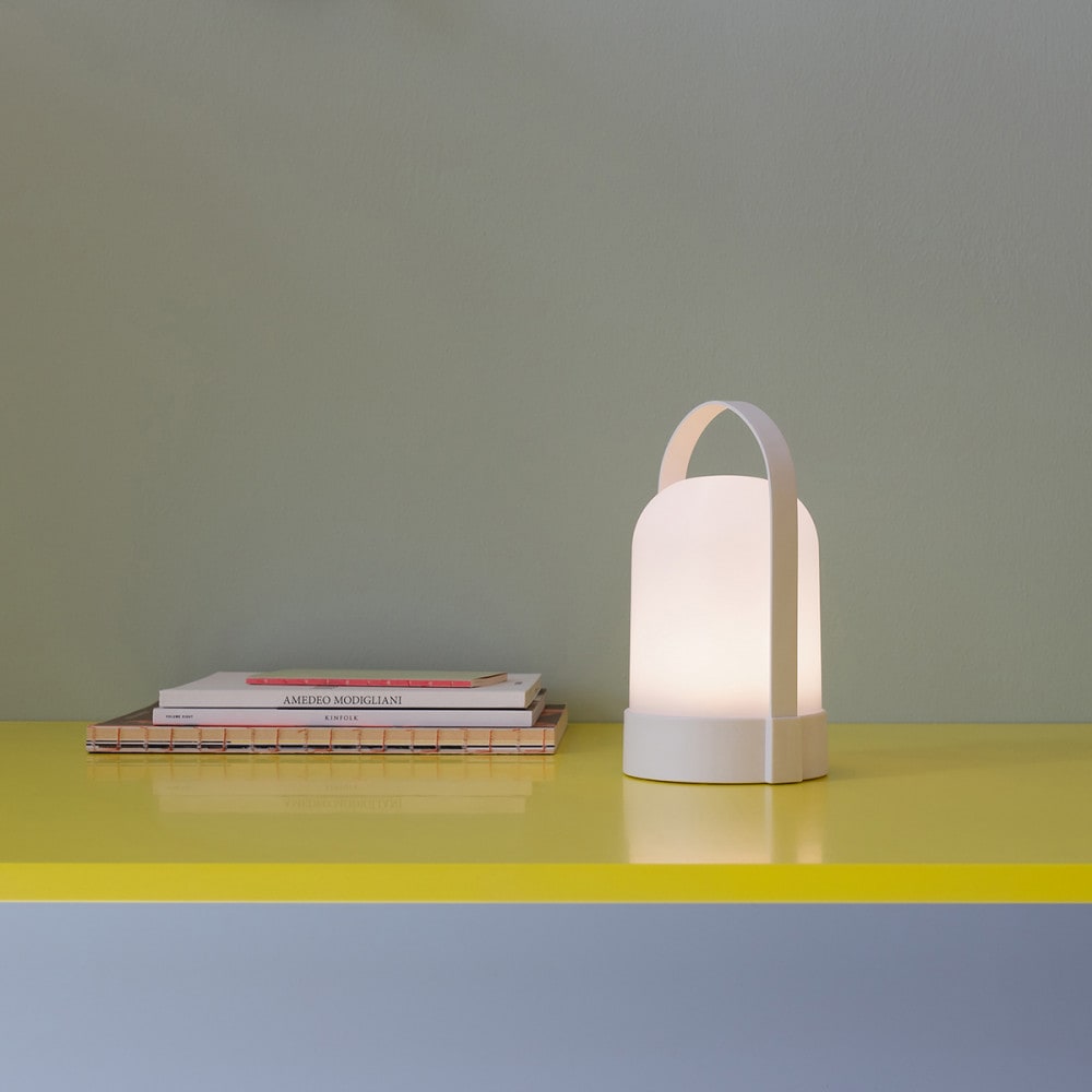 Lampe nomade blanche H25cm - Maisons du Monde