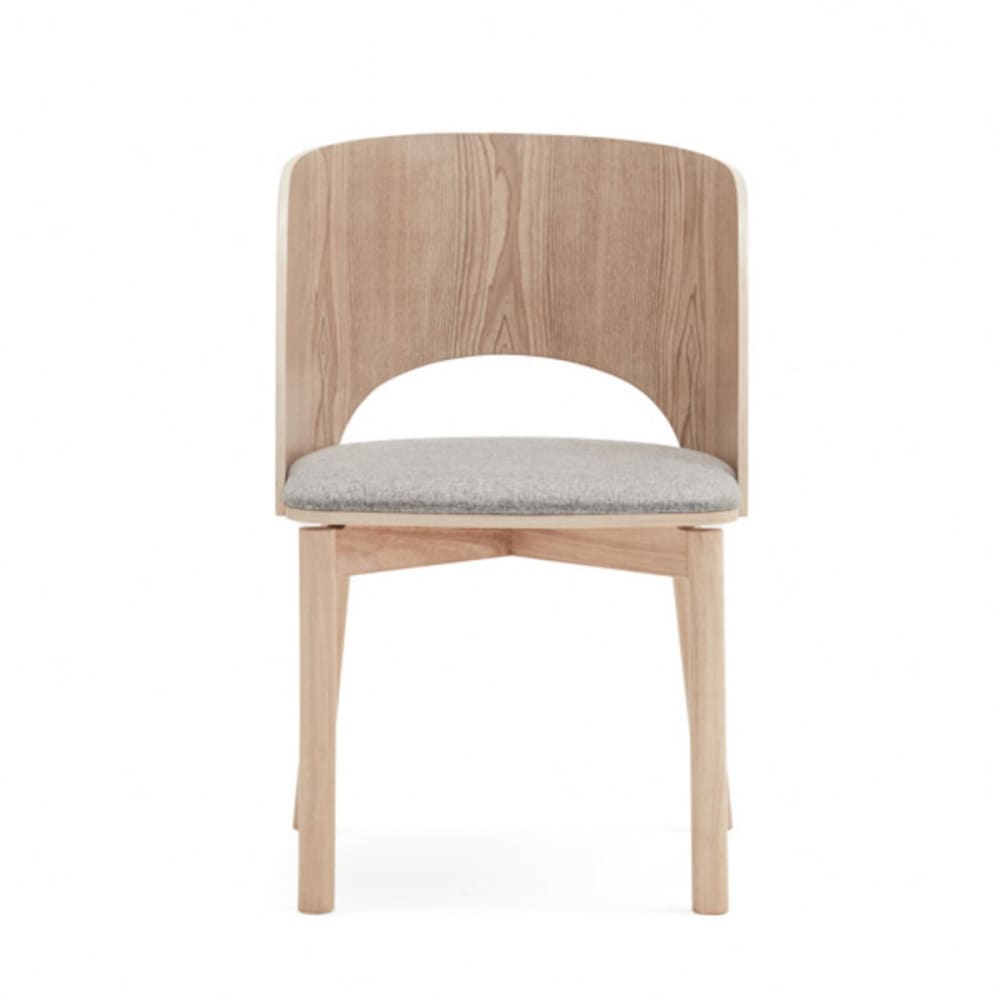 Chaise en bois assise