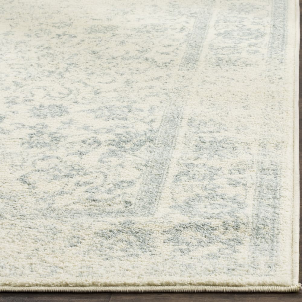 Tapis vintage patiné en polypropylène blanc/gris, 155 x 229 cm — vue 4