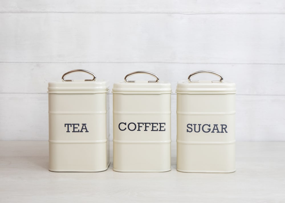 Set de 3 boites à thé, café, sucre en acier couleur créme - Maisons du Monde