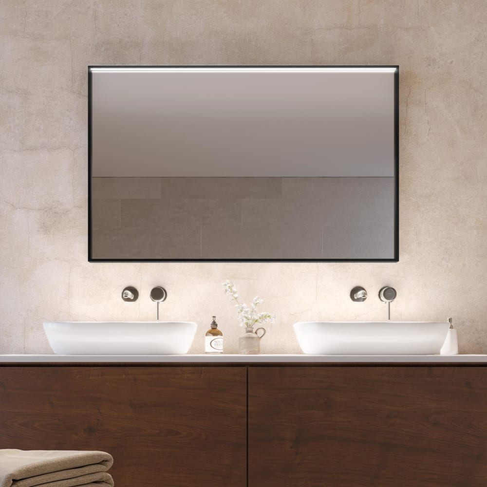 Specchio rettangolare da parete con LED e cornice nera 85x75x5.5
