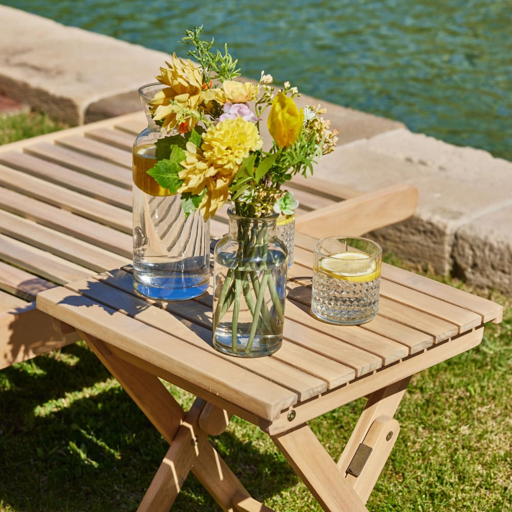 Table d'appoint pliante en bois clair 40x40x45