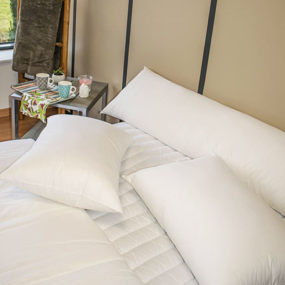 Oreiller ergonomique en coton blanc 65x65cm