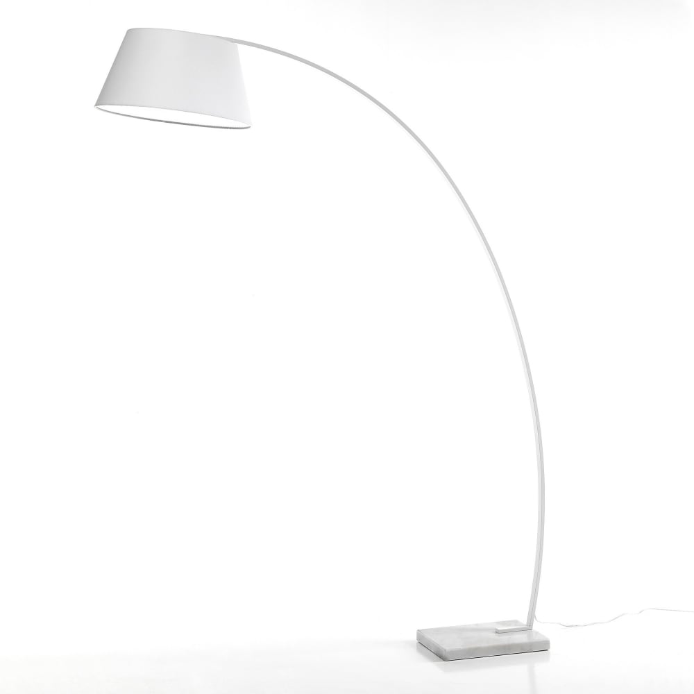 Lampadaire en métal blanc H205 x L160 x P50