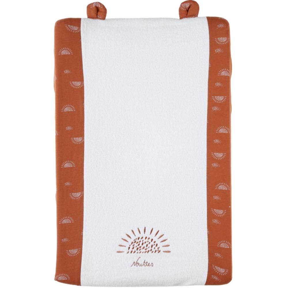 Matelas à langer avec housse soleil Babou & Kendi (45 x 67 cm)