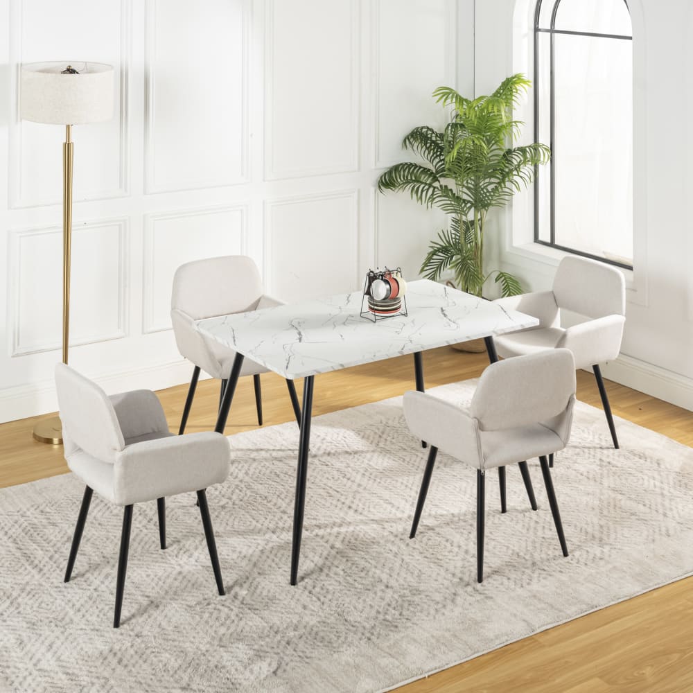 Set tavolo effetto marmo bianco e 4 sedie in tessuto beige -