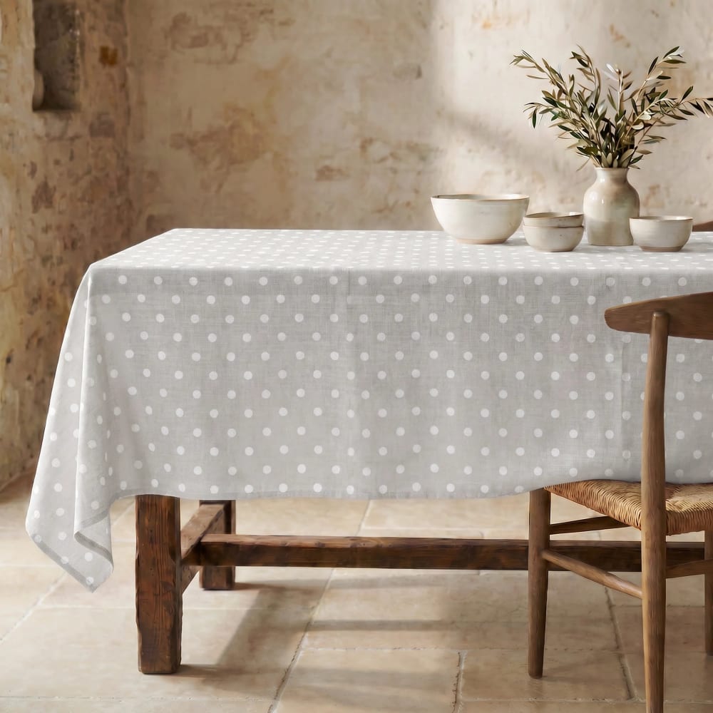 Muare Home Fleckschutz-Tischdecke aus 100 % Baumwolle Beige 300x155 cm Beige Baumwolle