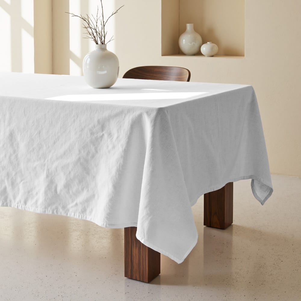 Fleckenabweisende Tischdecke aus 100% Baumwolle weiß 300x155 cm -