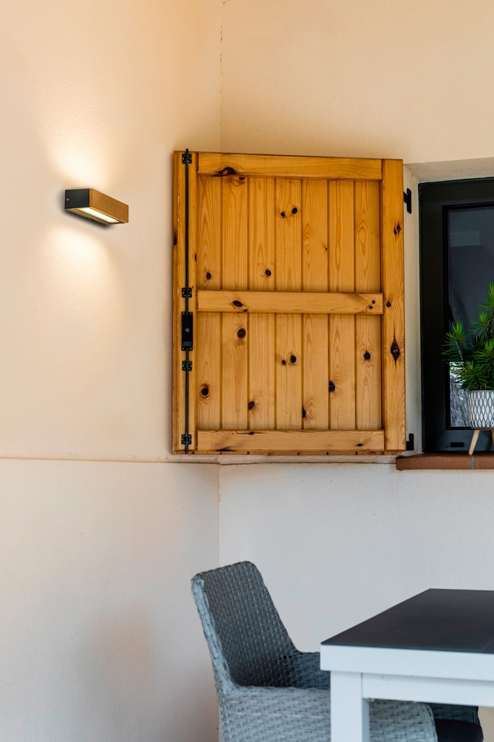 Lampada a Muro a LED per Esterni - FARO BARCELONA
