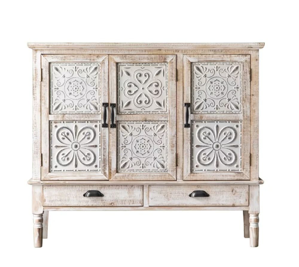 Buffet en bois de sapin patiné