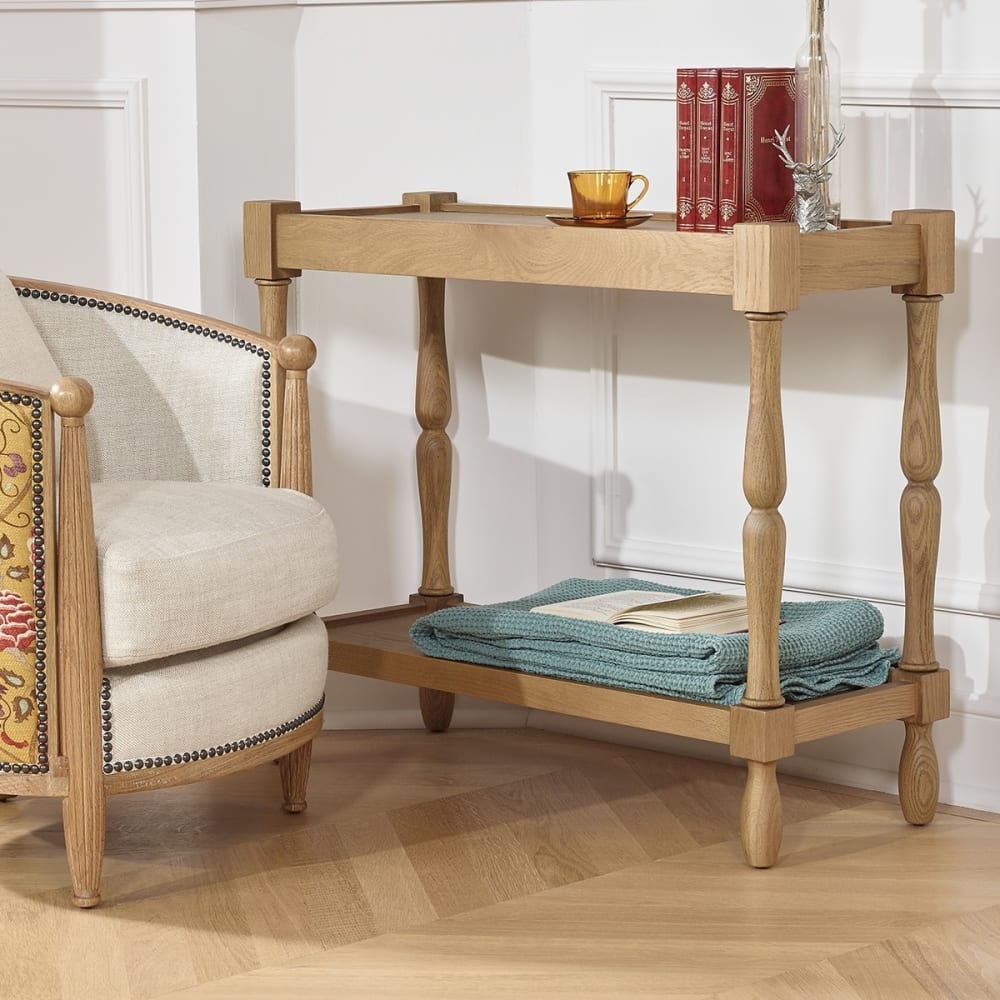 Console style shabby chic en chêne, double plateau teinte claire