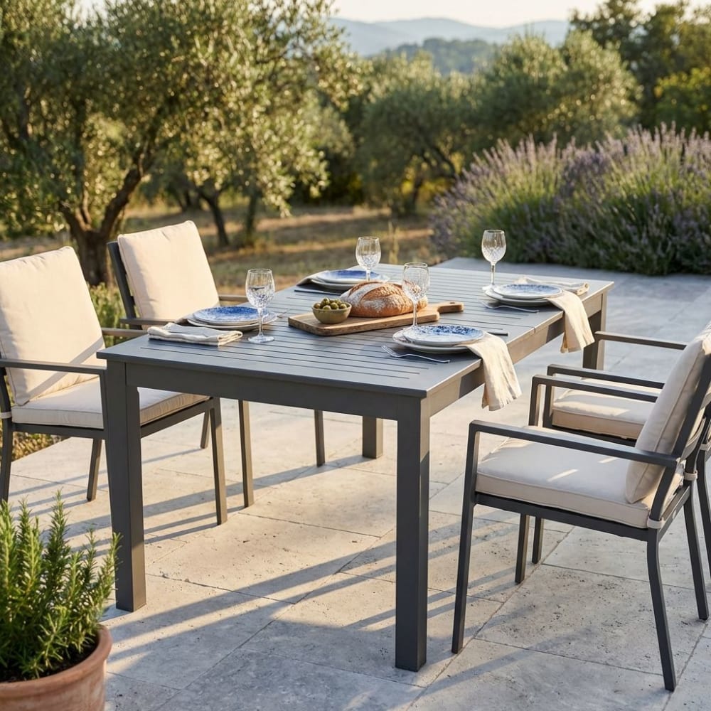 Tavolo in alluminio taupe 151x89x75 - Milani Home
