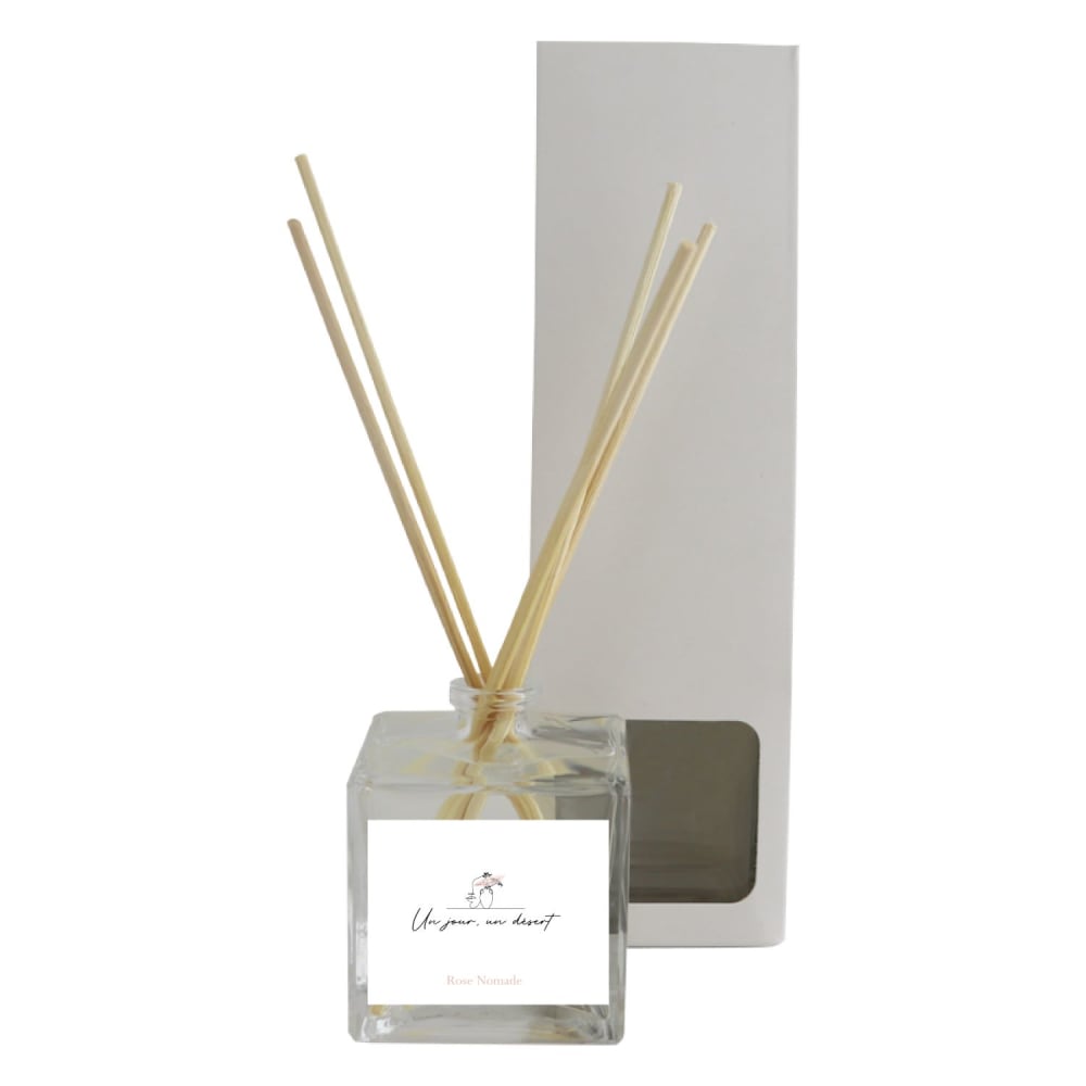Un Jour Un Désert Diffuseur de parfum Rose Nomade 100 ml style classique chic Blanc Verre