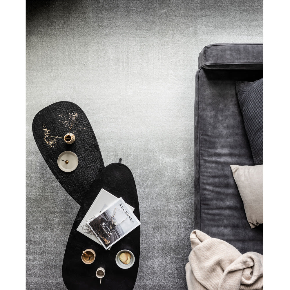 Lot de 2 tables d'appoint triangle métal noir - Maisons du Monde