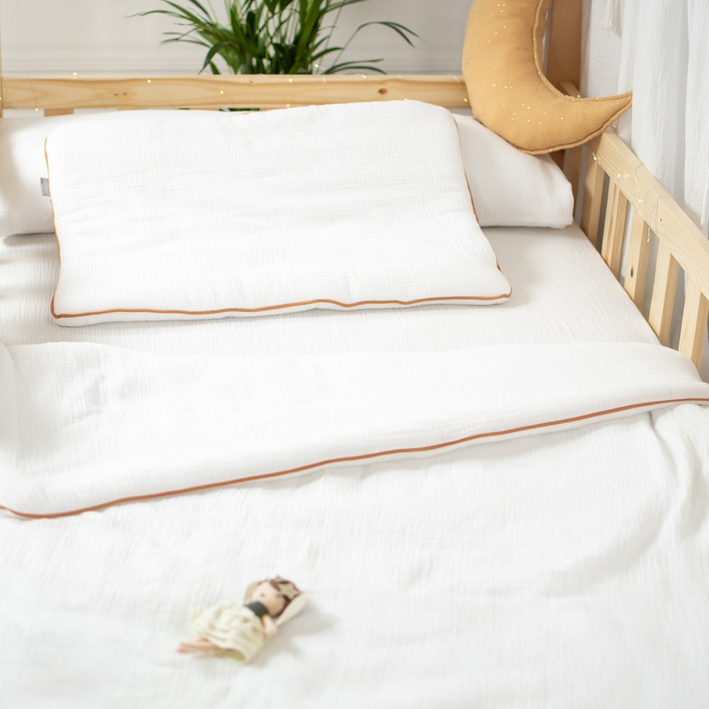 Couette et oreiller enfant en gaze de coton blanc 140x100 cm - Maisons du Monde