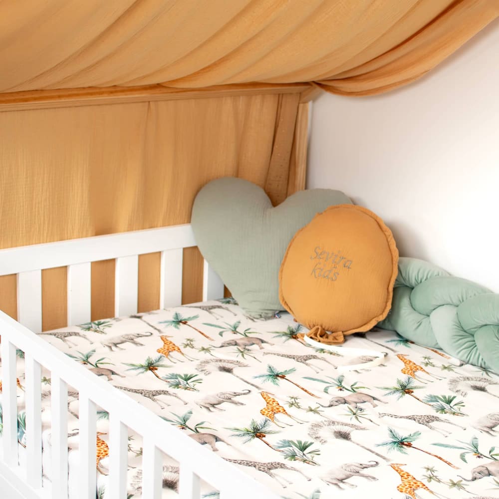 Drap housse en satin de coton vert de gris 60x120 - Maisons du Monde