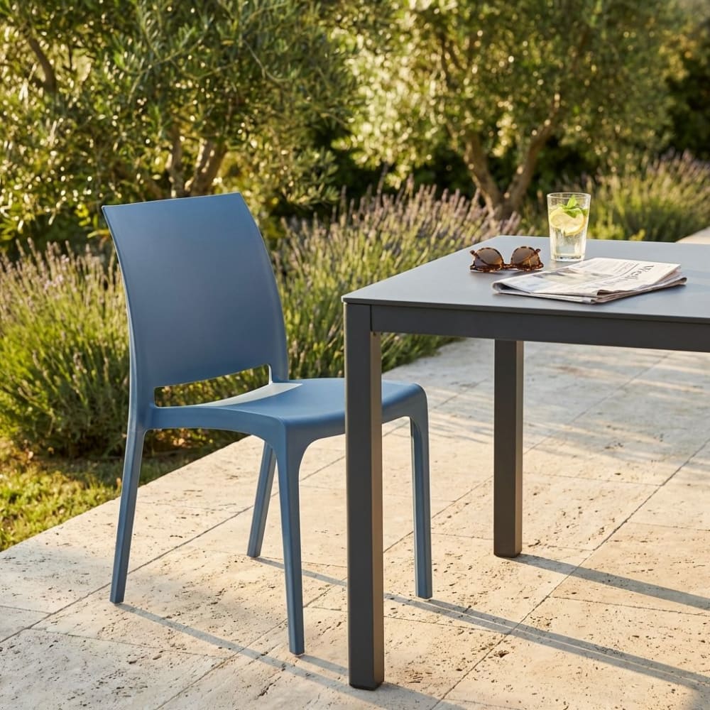 Sedia da giardino in polipropilene blu 46x54x80 - Milani Home