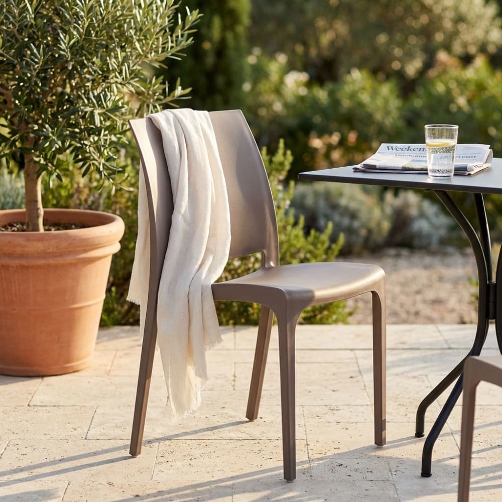 Sedia da giardino in polipropilene taupe 46x54x80 - Milani Home