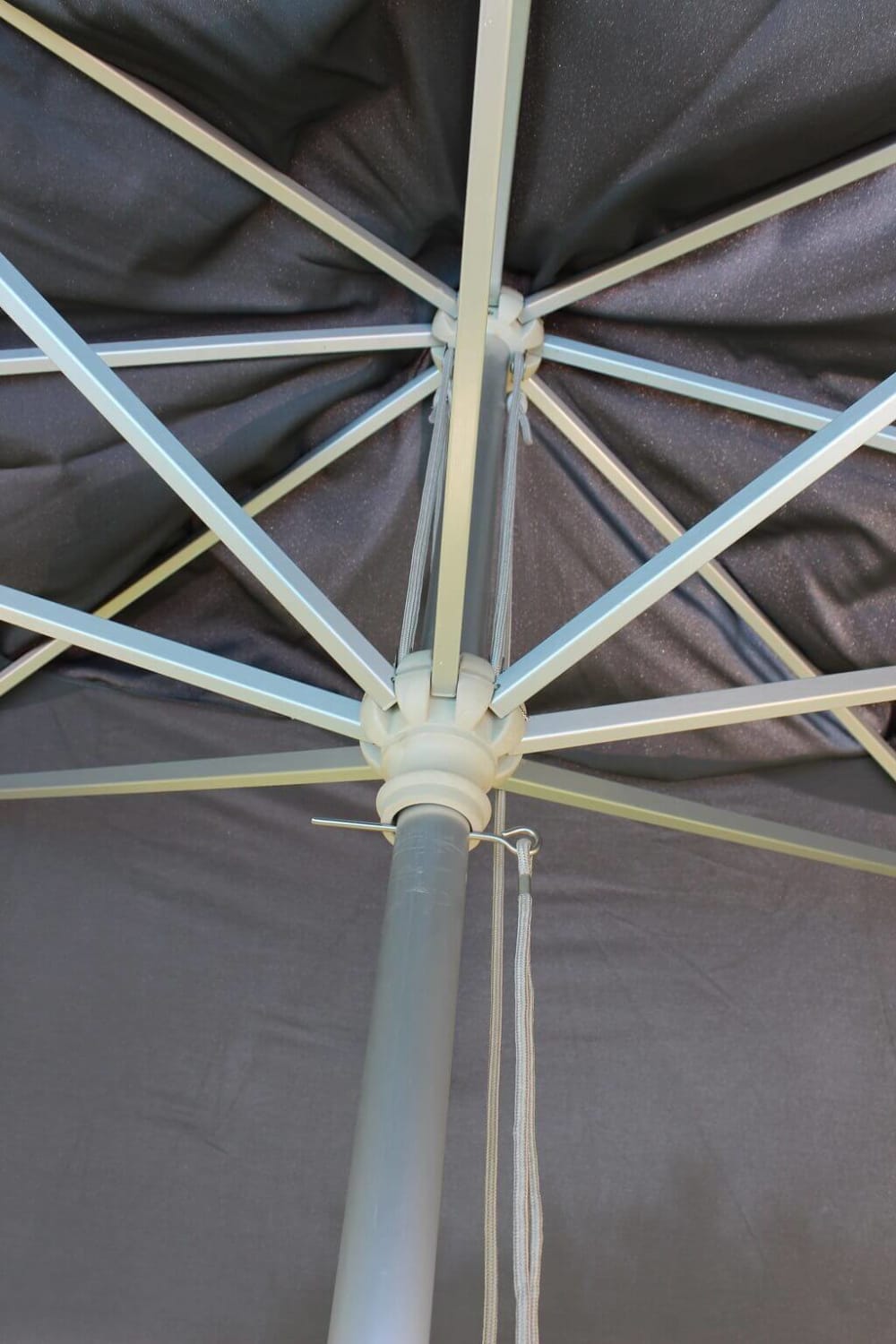 Ombrellone da giardino in alluminio/poliestere grigio 300x400x270