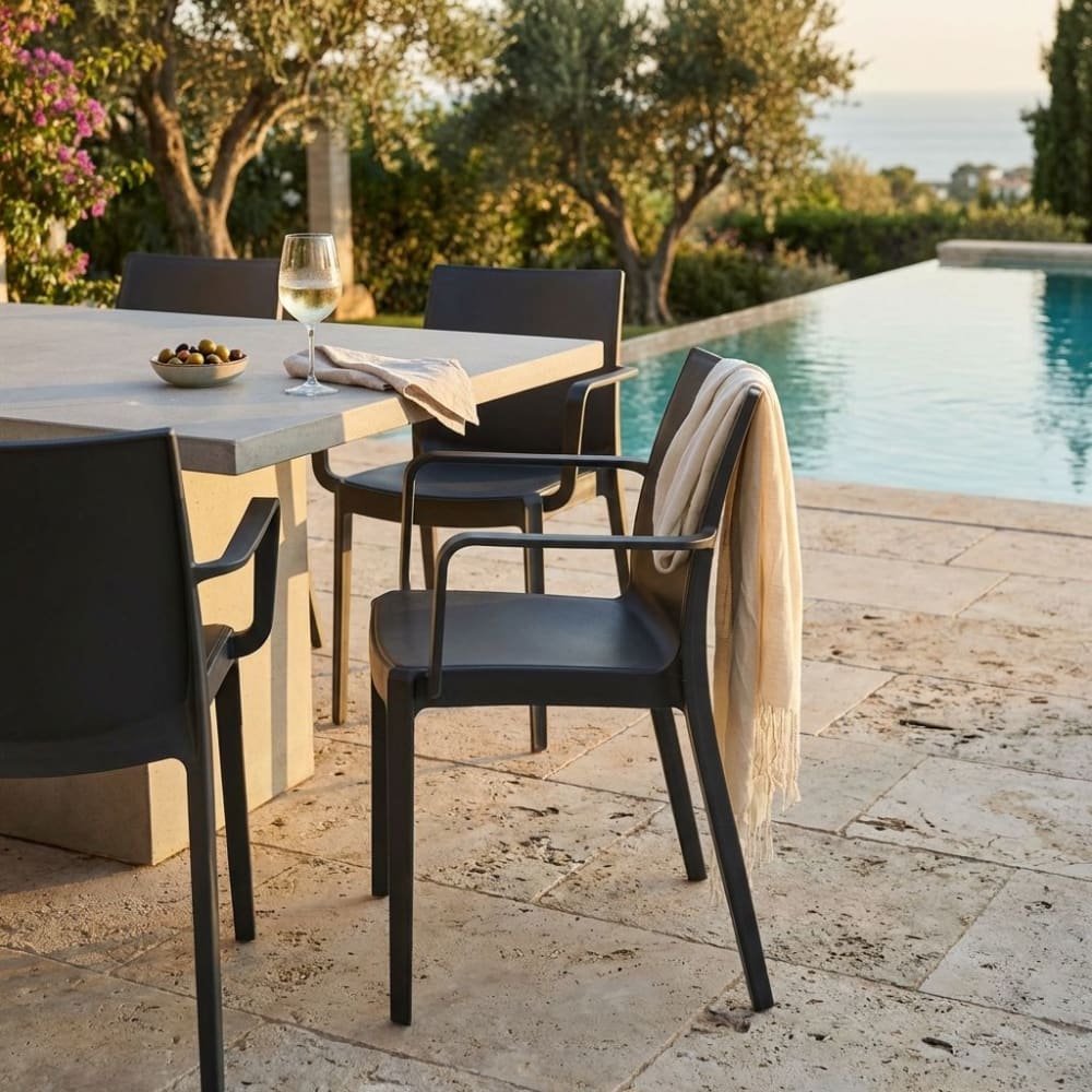 Poltrona in polipropilene antracite 55x58x82 - Milani Home