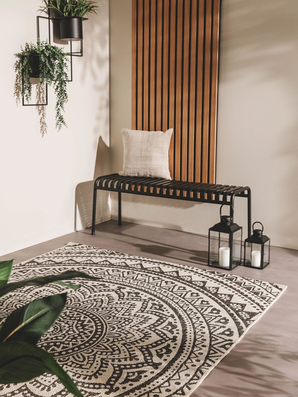 Alfombra de exterior & interior blanco y negro 120x170 - Maisons du Monde