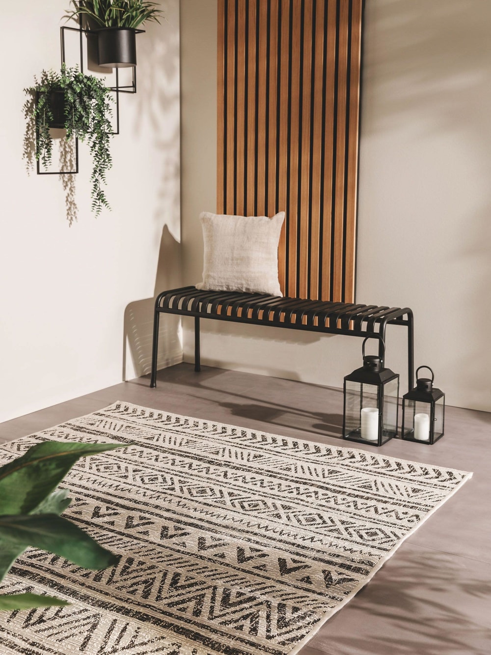 Tapis d'extérieur & intérieur blanc & noir 240x340 - Maisons du Monde