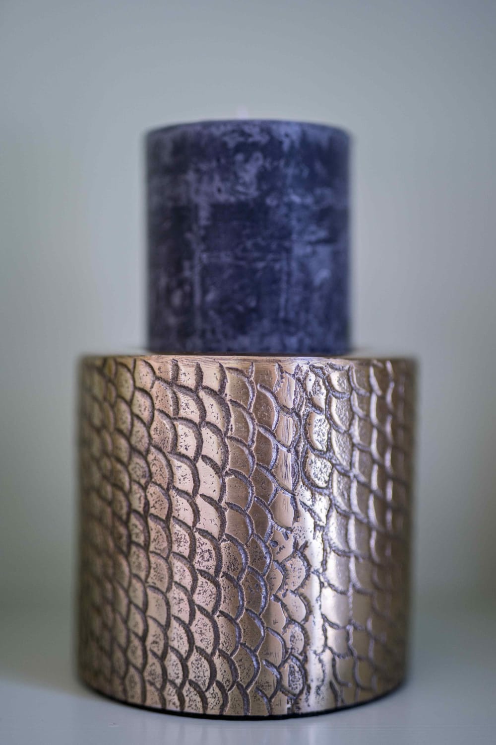 Portavelas de aluminio en color latón 12x12x10 cm - Maisons du Monde