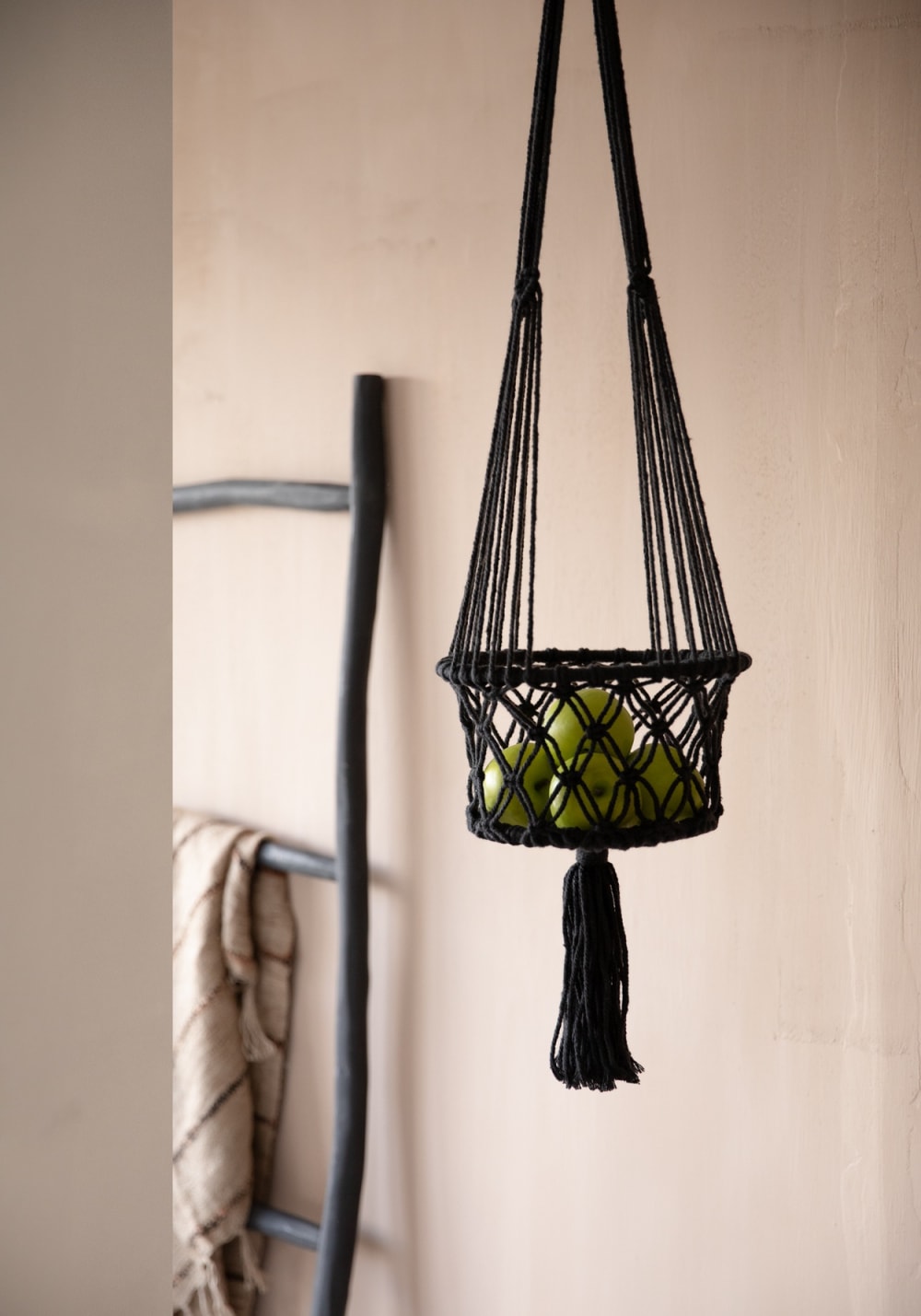 Suspension porte-plante en coton noir h100 — vue 4