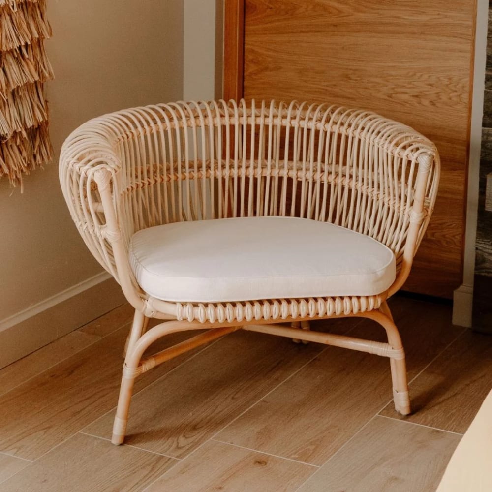 Fauteuil en rotin avec coussin 75x93x74 - Maisons du Monde