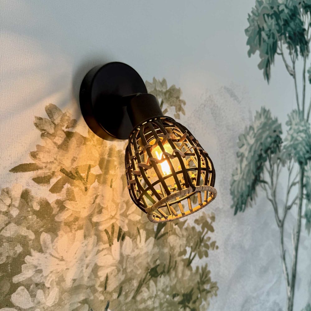 Applique murale 1 lumière en rotin noir et naturel - Maisons du Monde