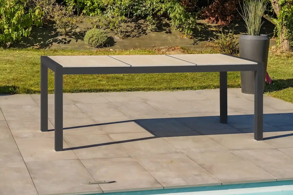 dcb garden Table de jardin 6 à en aluminium avec plateau céramique style contemporain Noir