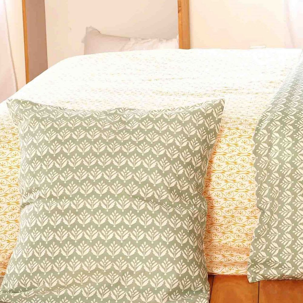 Parure de lit 2 places satin de coton bio à motifs 220x240 cm - Maisons du Monde