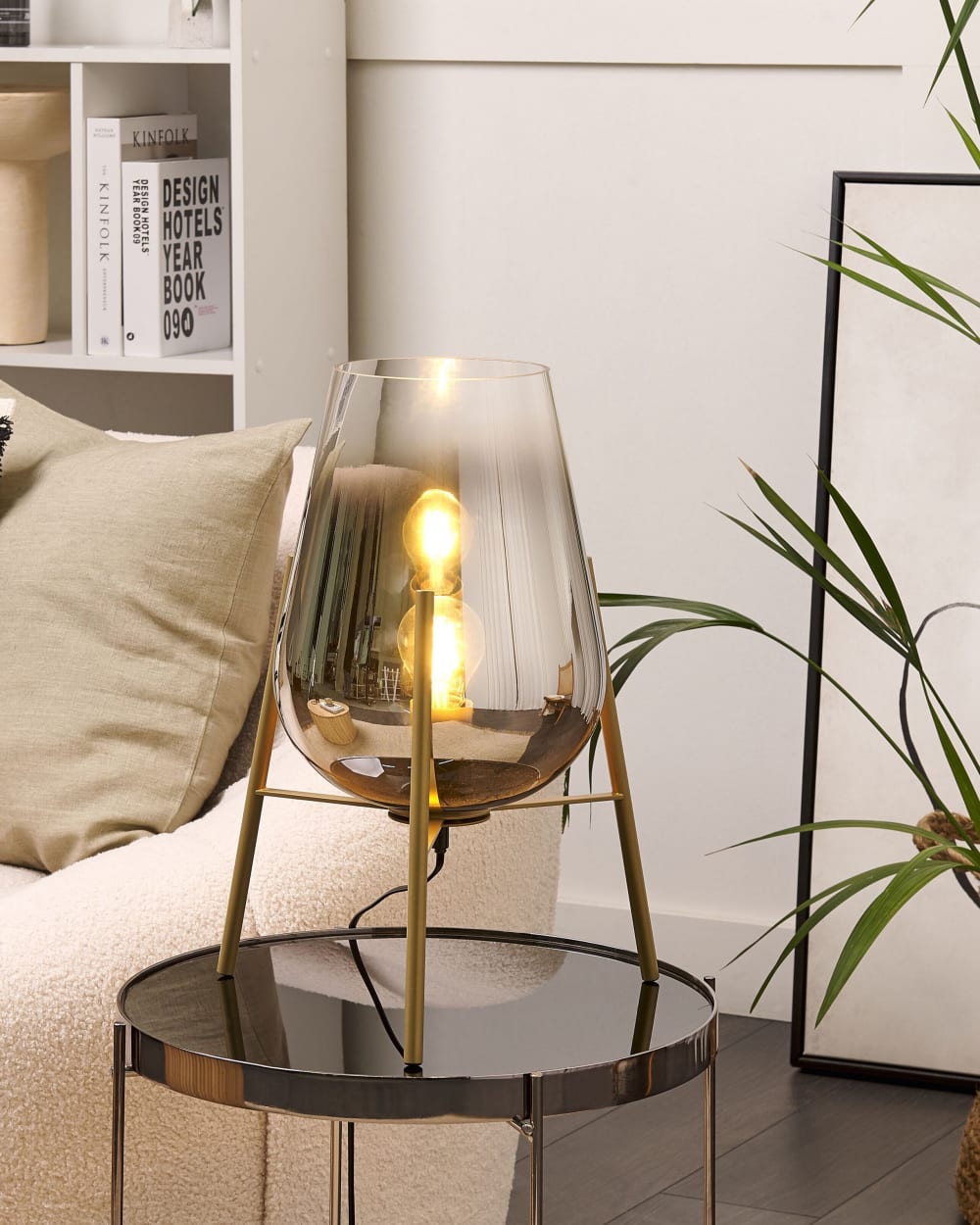 Lampe à poser métal doré — vue 3