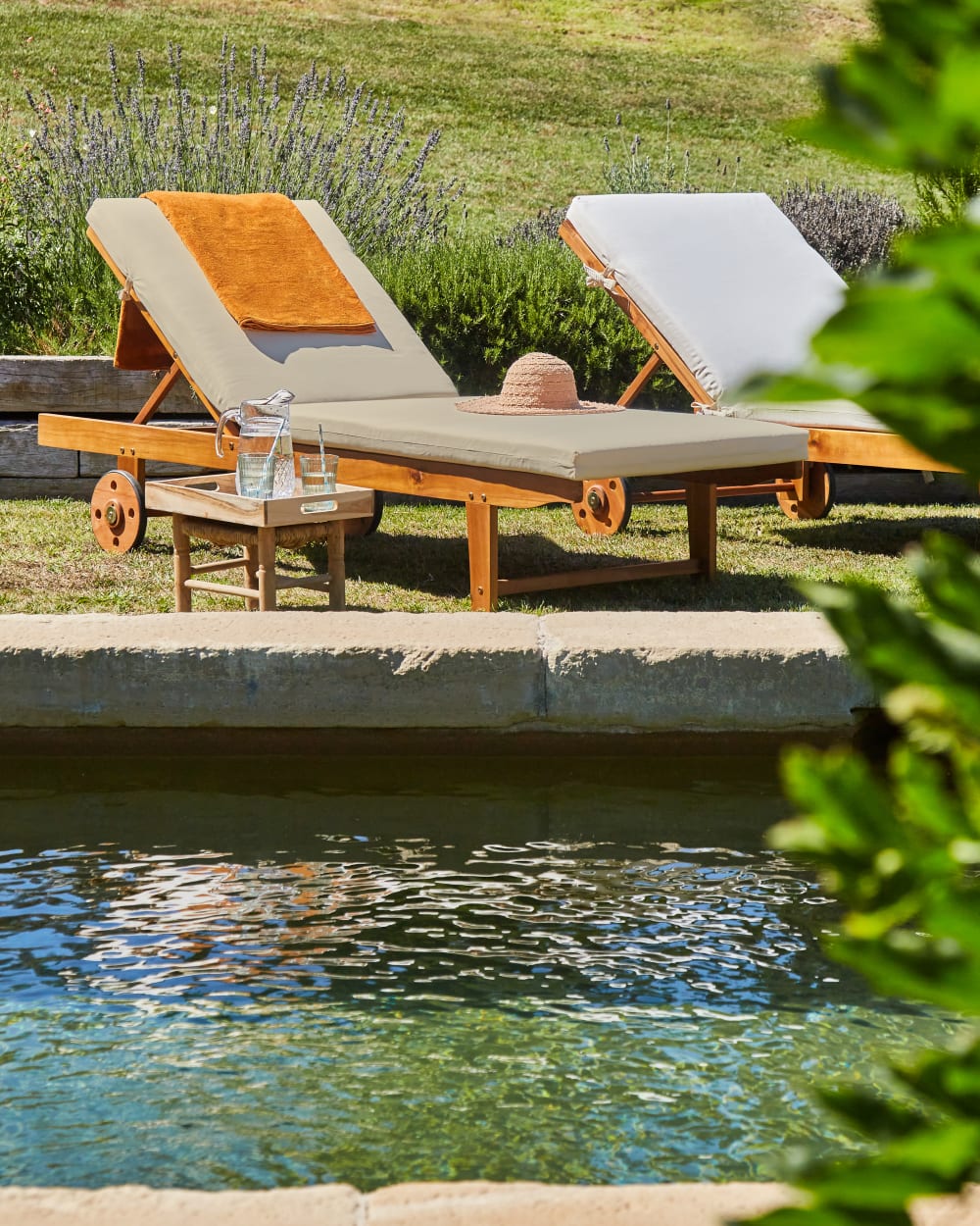 Coussin de bain de soleil beige - Maisons du Monde