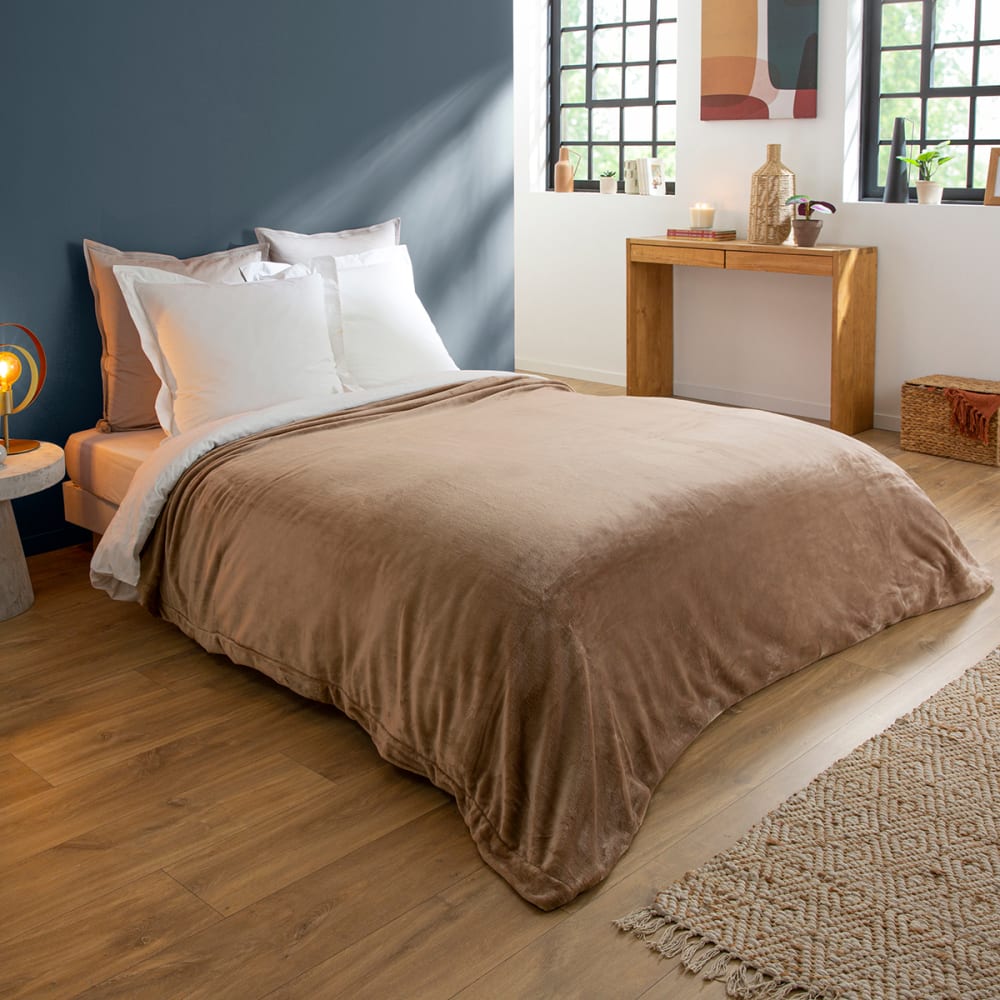 Couverture polaire extra douce coloris taupe 180x220 cm