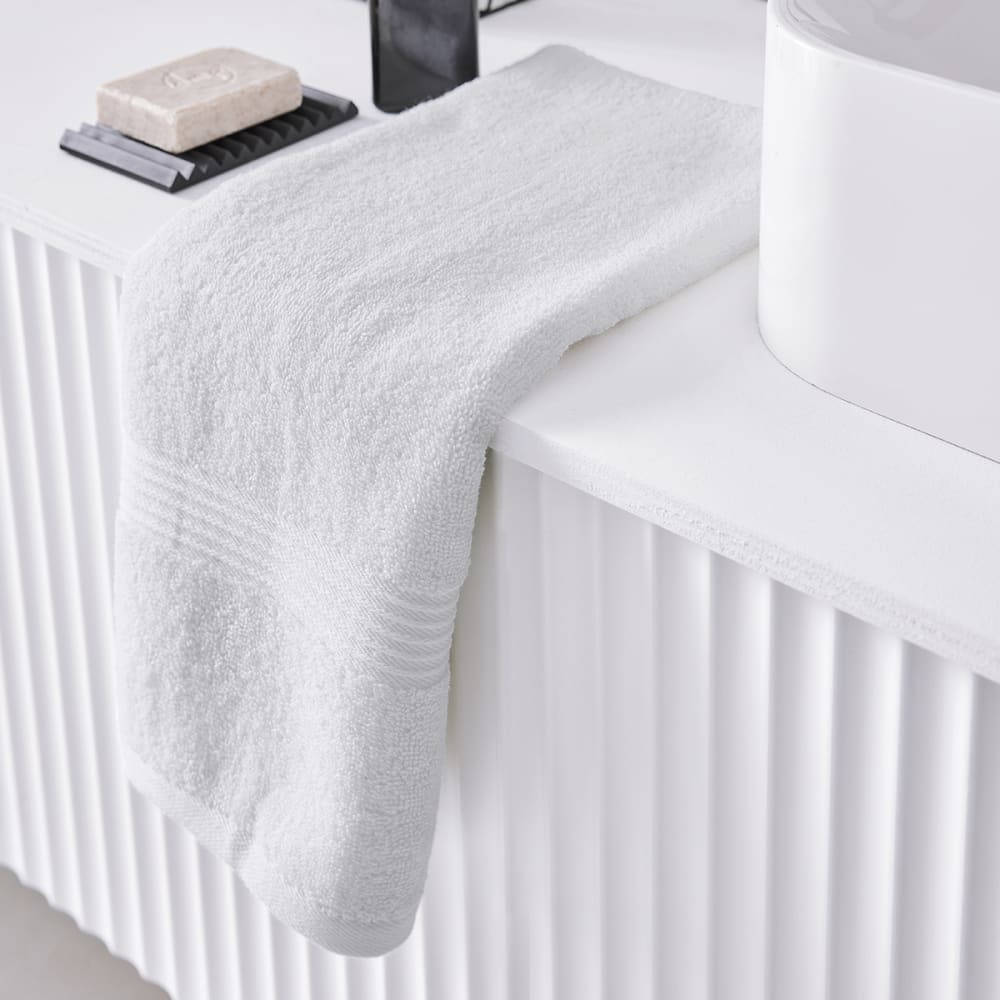 Serviette de bain uni  50x90 cm Blanc