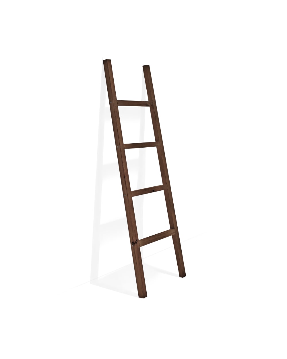 Escalera de madera maciza en tono nogal de 150x41cm