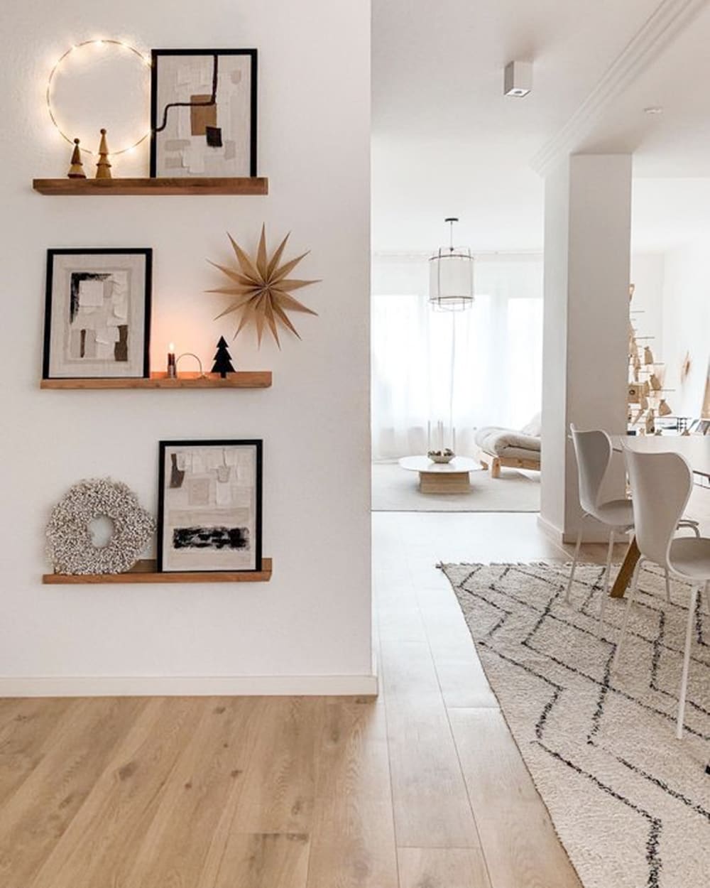 Pack 4 estantes de madera maciza flotante tono envejecido 50x7cm - Maisons du Monde