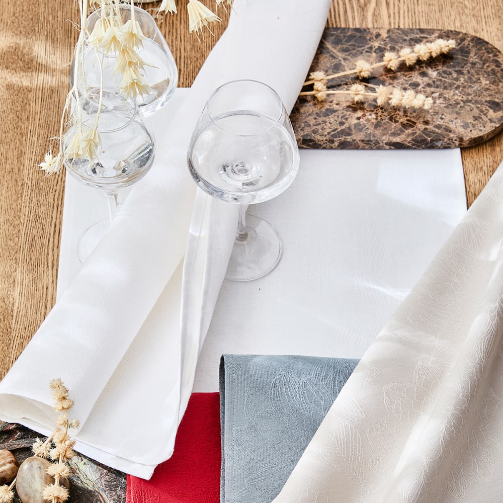 Set de table en coton blanc 52 x 38 - Maisons du Monde