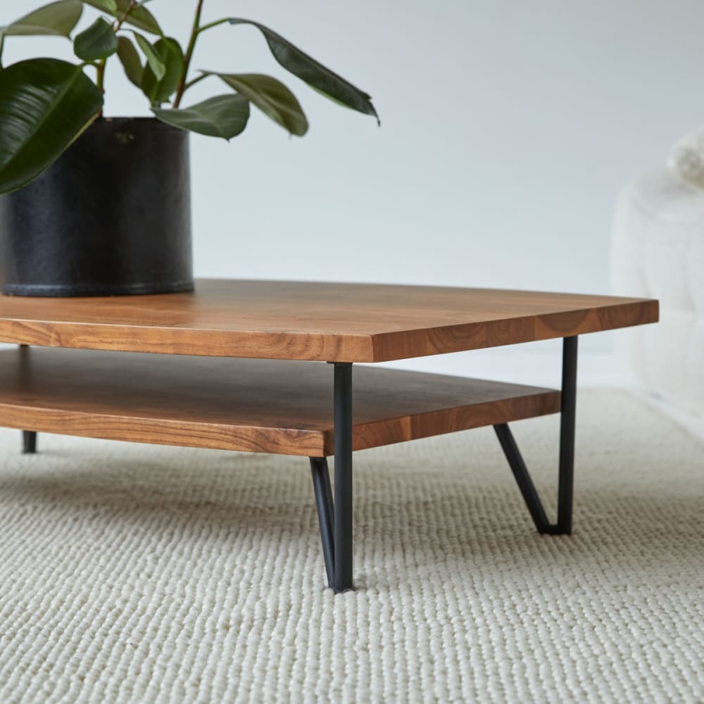 Couchtisch aus massivem Akazienholz - Maisons Du Monde