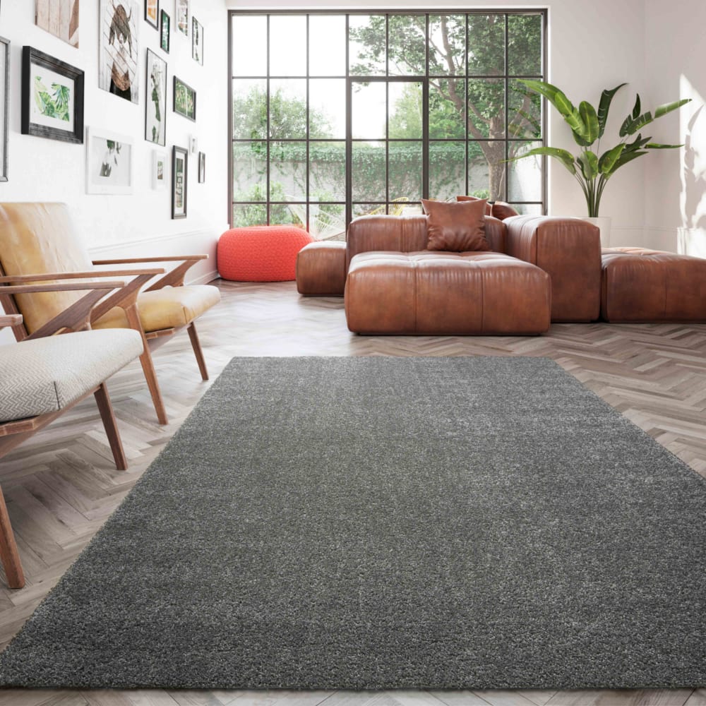 Tapis uni à poils longs en polypropylène 160 x 230 cm gris — vue 3