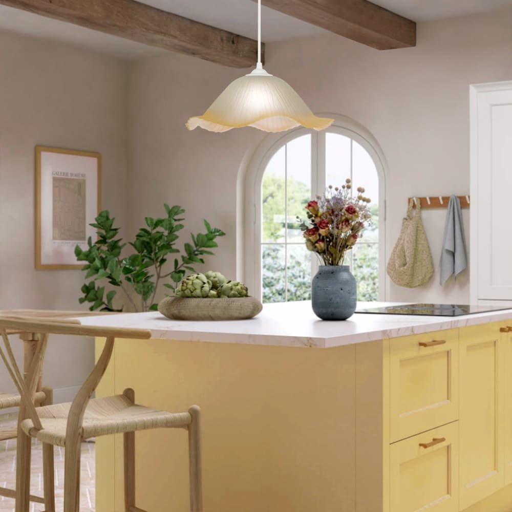 Suspension métal blanc abat-jour verre ambre