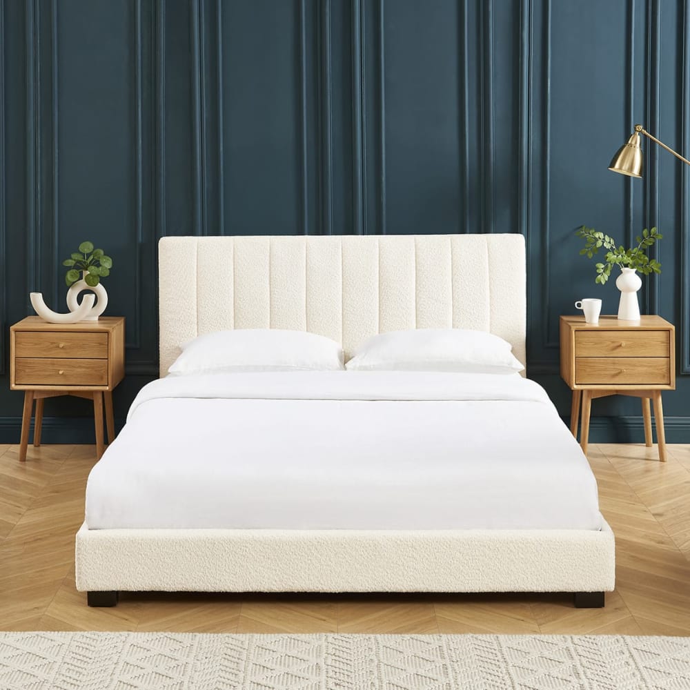 Lit adulte avec tête de lit capitonnée en tissu bouclé écru 160x200