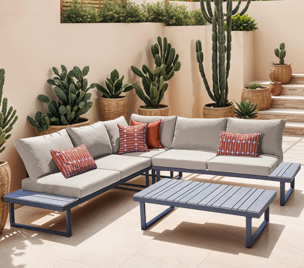 Salon de jardin 6 places en acier beige - Maisons du Monde