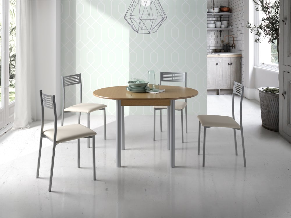 Mesa redonda extensible en acabado roble. 90/120×90×75,5 cm - Maisons du Monde