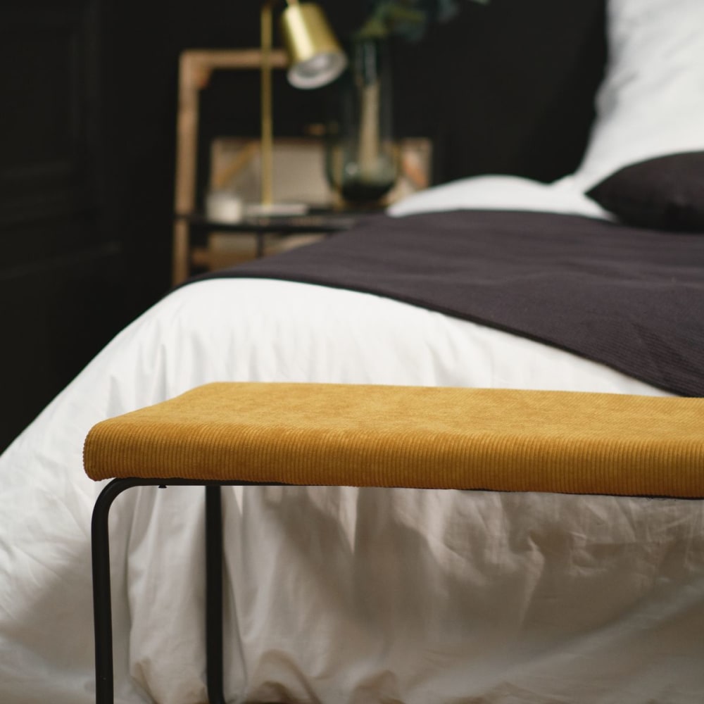 banc en velours côtelé