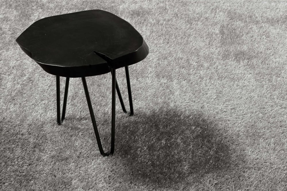 Alfombra de pelo largo gris claro suave 160x225 - Maisons du Monde